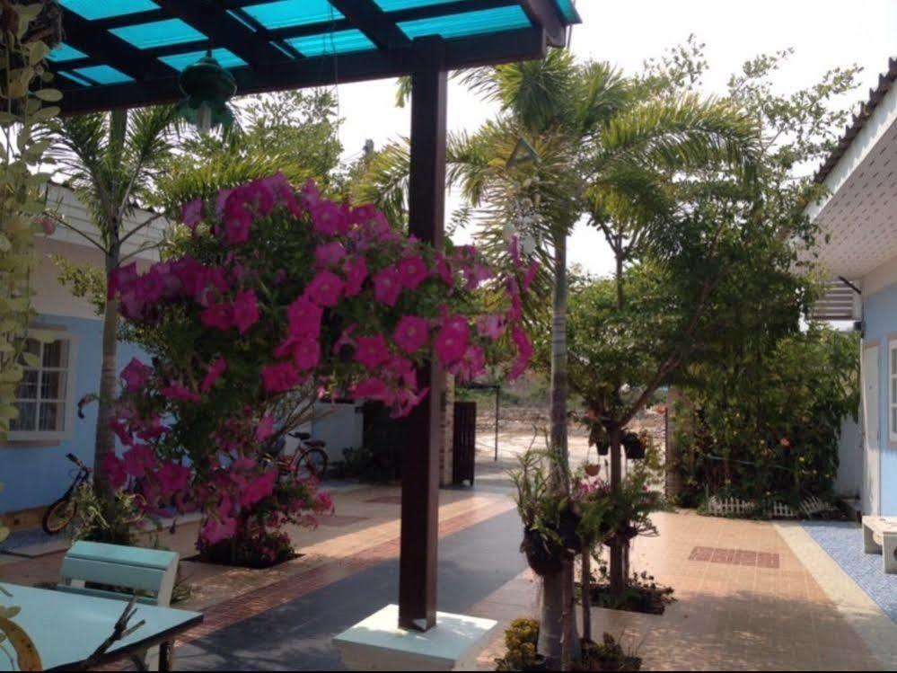 Baan Lom Talay Otel Hua Hin Dış mekan fotoğraf